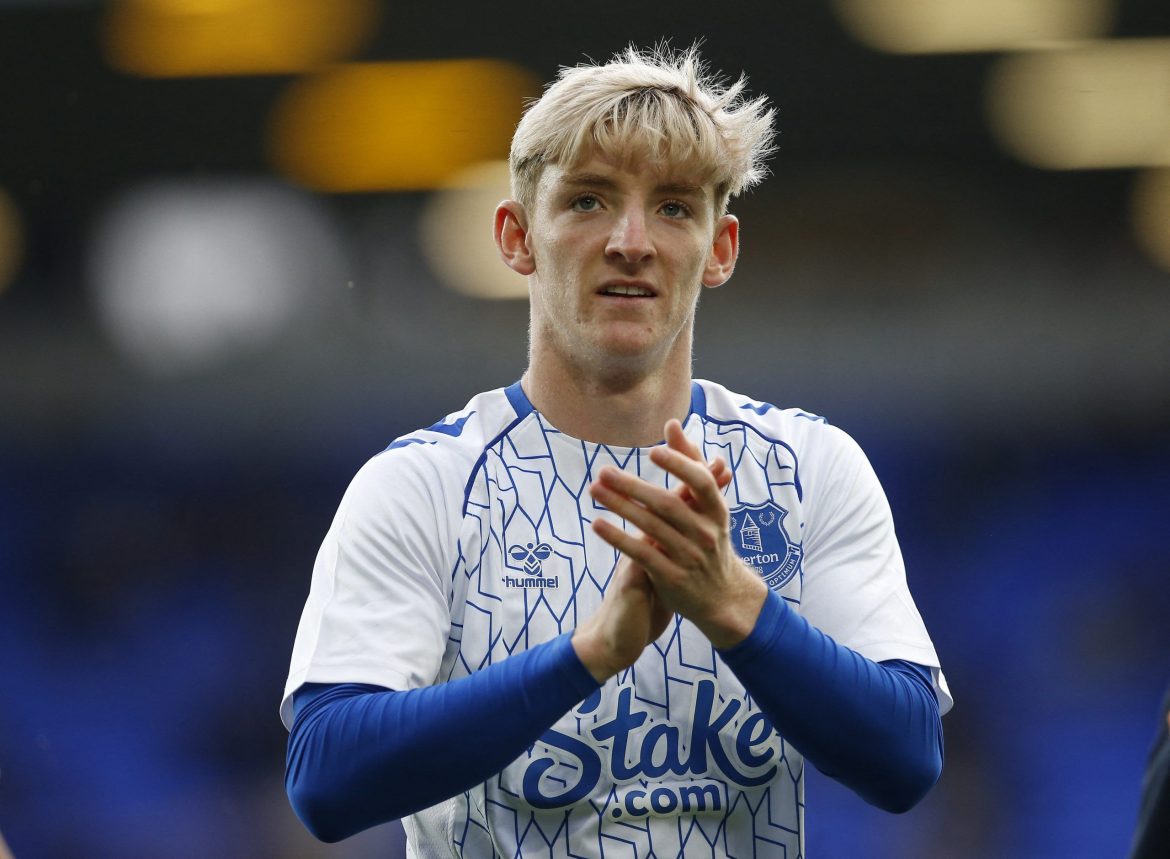 Everton: Lampard must unleash Gordon