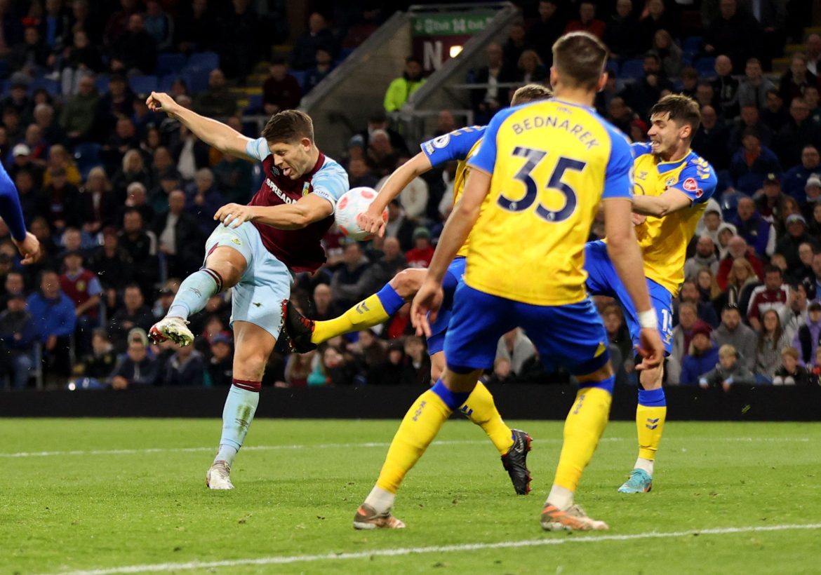 Big Newcastle transfer news on Tarkowski