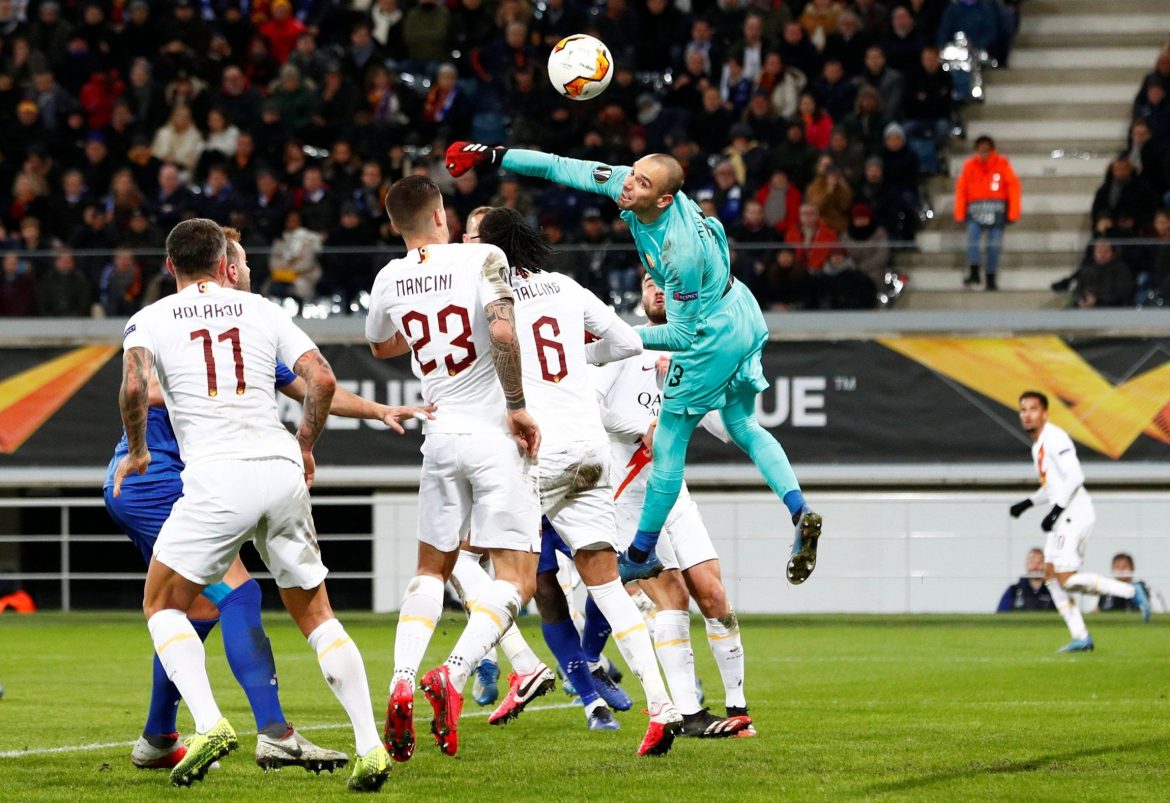 Everton target Pau Lopez is not the Deadline Day answer for Ancelotti