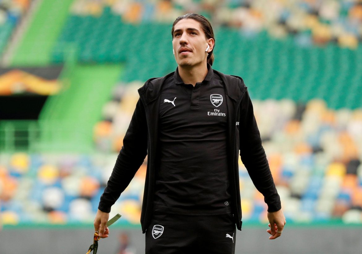 Arsenal’s Hector Belllerin responds to Tom Davies’ questionable Instagram post